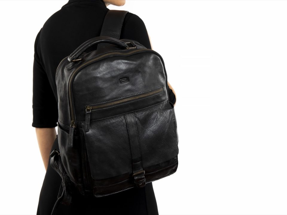 Mochila unisex de piel rustica