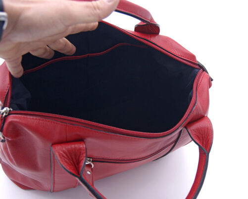Bolso de piel con asa de mano. - Imagen 6