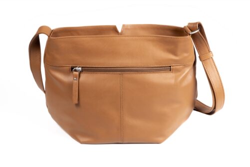 Bolso de piel con tira regulable. - Imagen 23