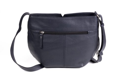 Bolso de piel con tira regulable. - Imagen 19