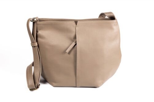 Bolso de piel con tira regulable. - Imagen 12