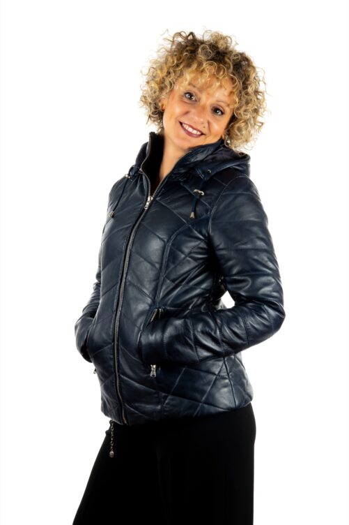 Chaqueta de piel con capucha JUDY