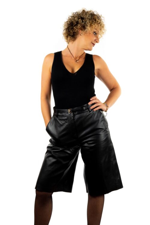 Pantalón bermuda de piel LILY - Imagen 5