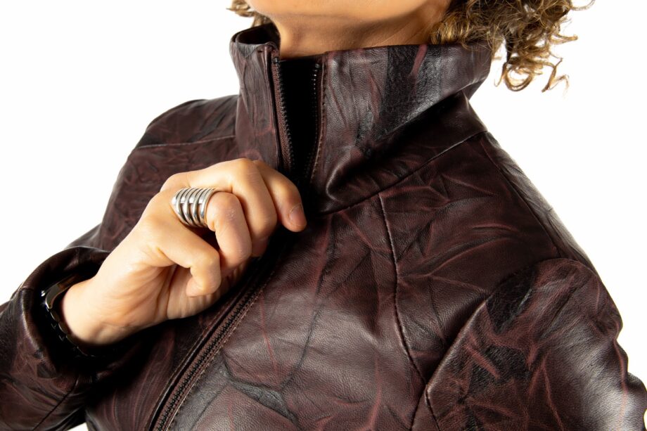 Chaqueta de nobuk, GRAJA