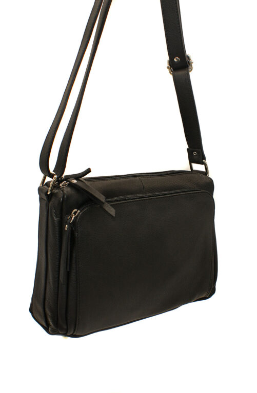 Mehrteilige Ledertasche
