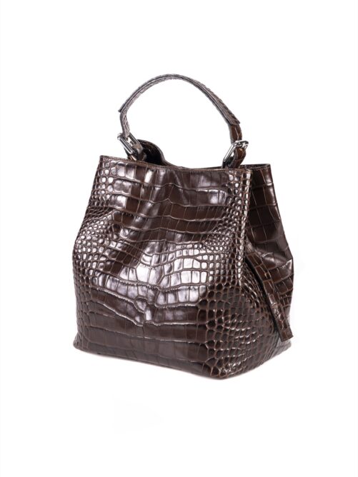 Bolso de piel con asa regulable. - Imagen 4