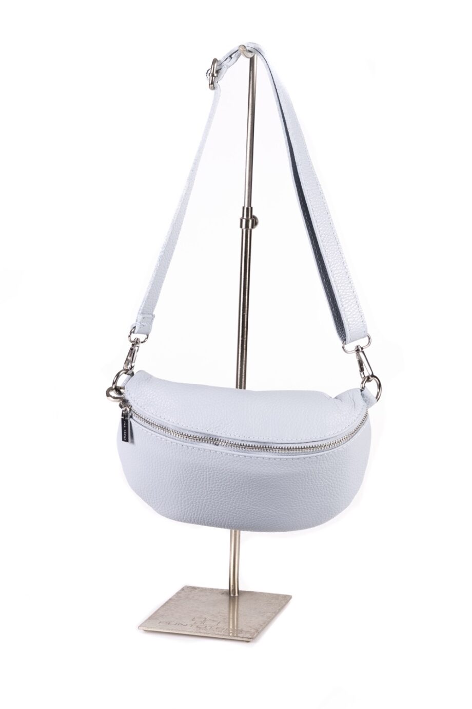 Bolso / riñonera de piel.