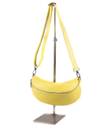 Bolso / riñonera de piel.