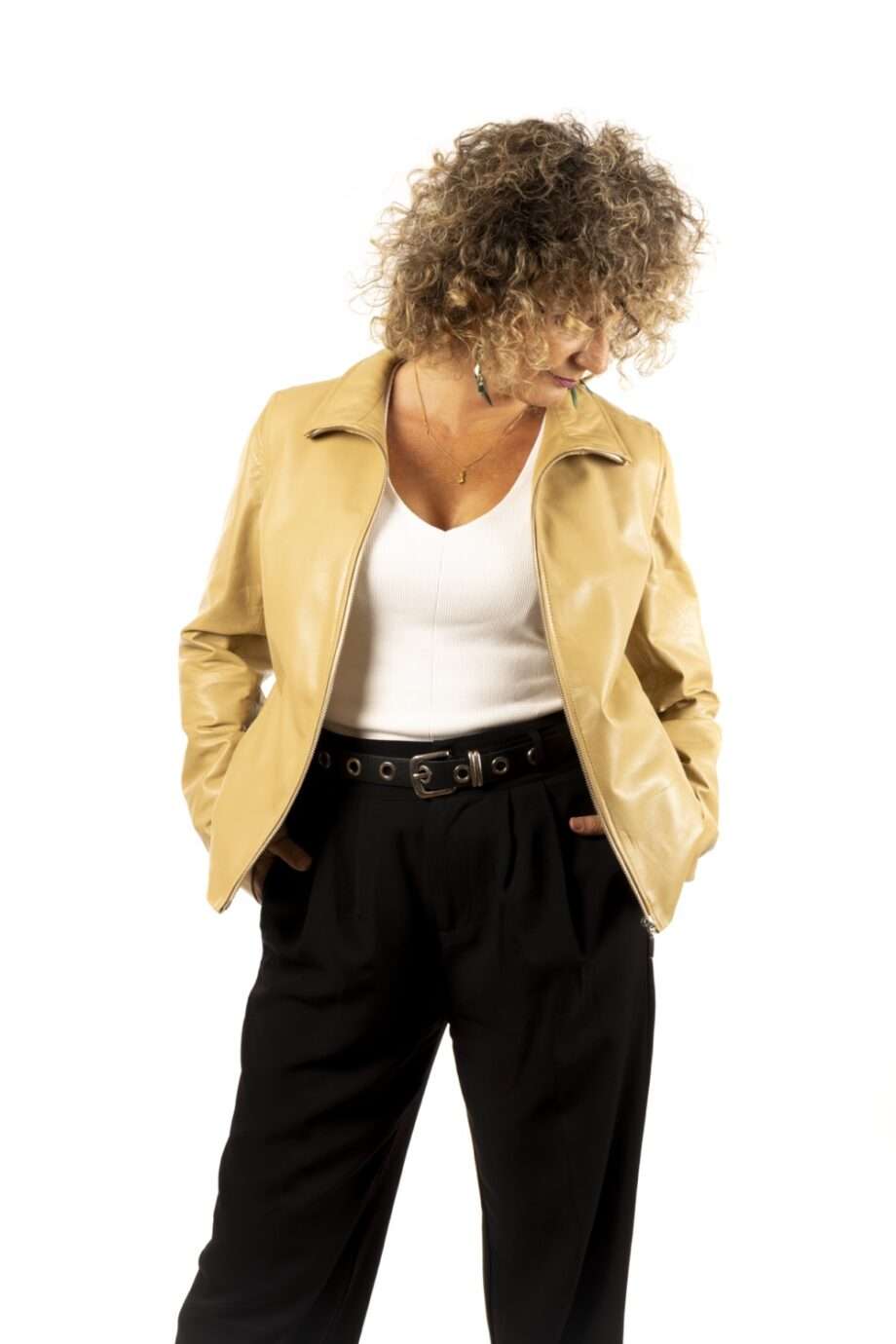 CHAQUETA DE PIEL OLA