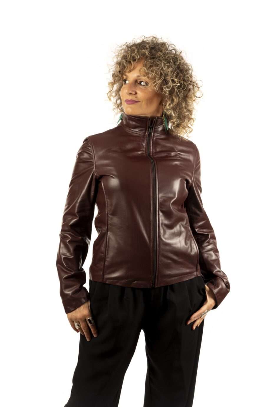 CHAQUETA DE PIEL OLA