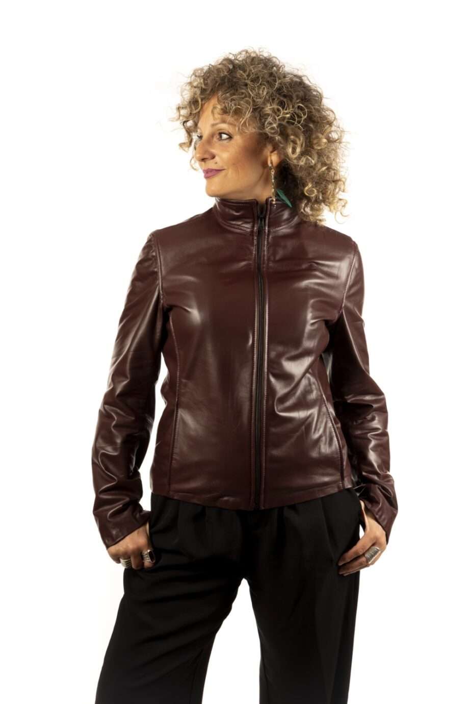 CHAQUETA DE PIEL OLA