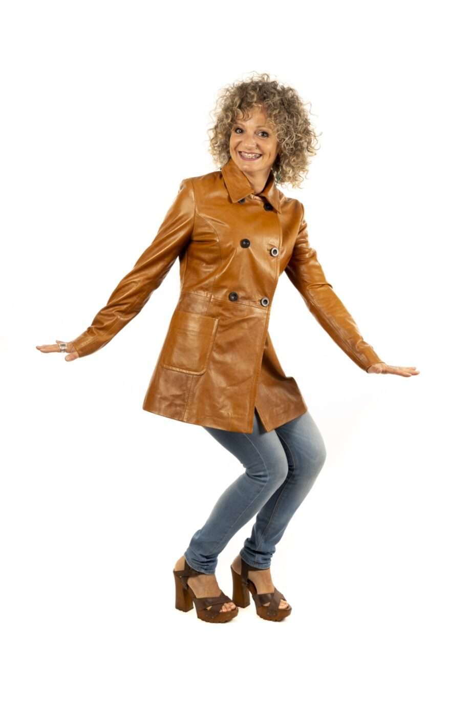LEVITA DE PIEL BRIGITTE